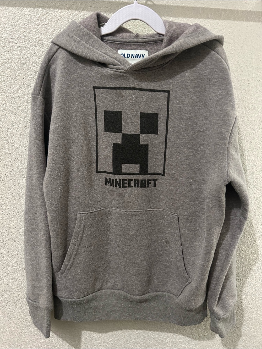 Old Navy Boys Minecraft Creeper Pullover Hoodie Large 10-12 (flawed)